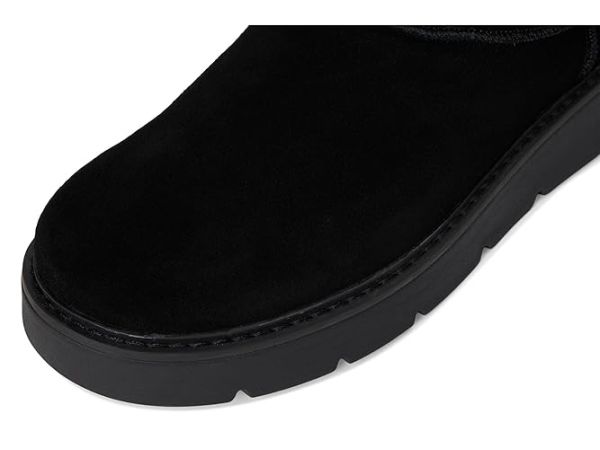 SKECHERS Keepsakes Cozy - Cozy Shorty Hands Free Slip-ins SKECHERS Keepsakes Cozy - Cozy Shorty Hands Free Slip-ins