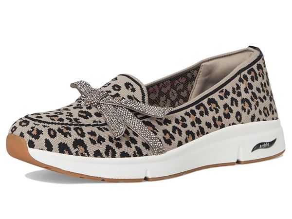 SKECHERS Martha Stewart Arch Fit - Living
