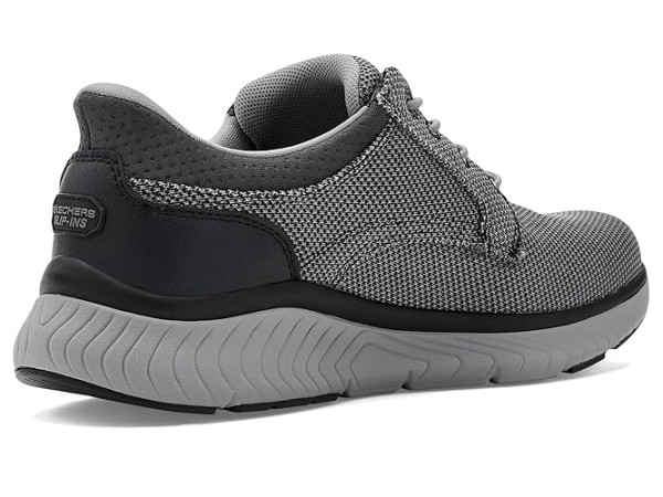 SKECHERS Arch Fit Crosser - Ruger
