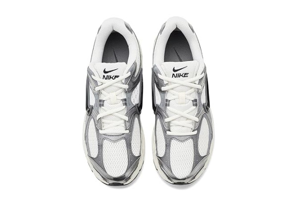 Nike V5 Runner