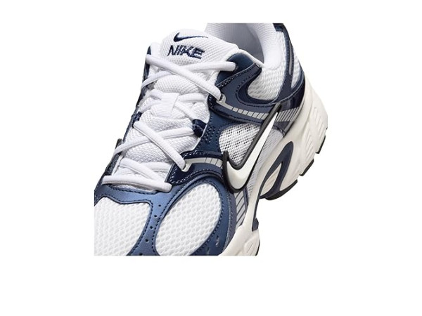 Nike V5 Runner Nike V5 Runner