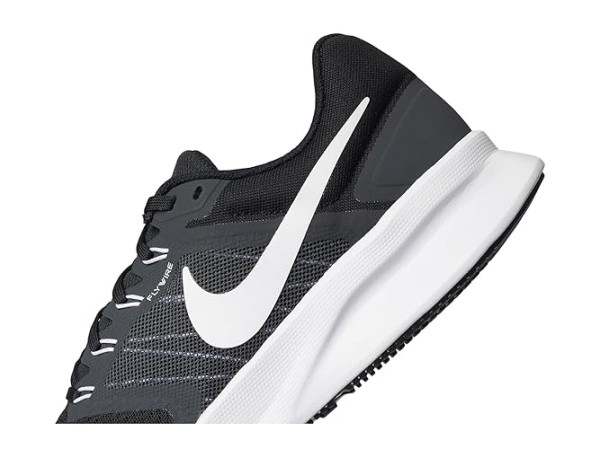 Nike Run Swift 3