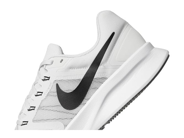 Nike Run Swift 3
