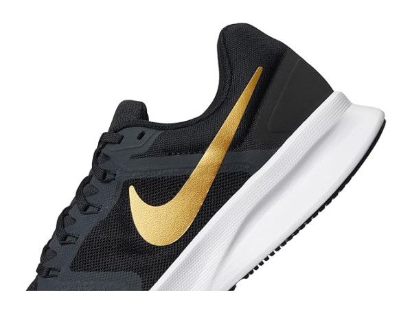 Nike Run Swift 3