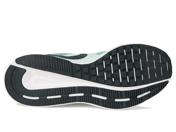 Nike Run Swift 3