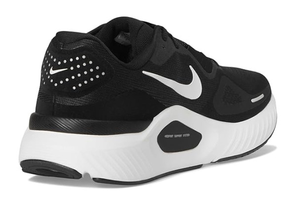Nike Structure 26