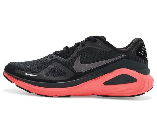Nike Structure 26