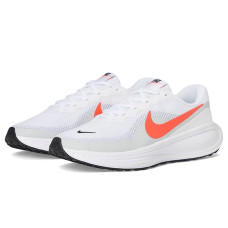 Nike Revolution 8