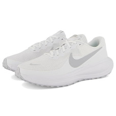 Nike Revolution 8