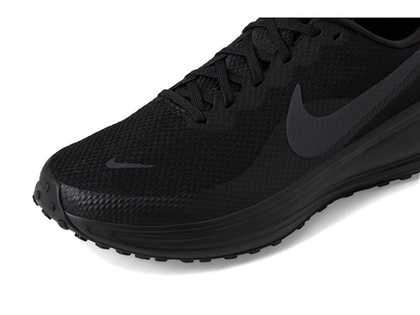 Nike Revolution 8 Nike Revolution 8