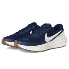 Nike Revolution 8