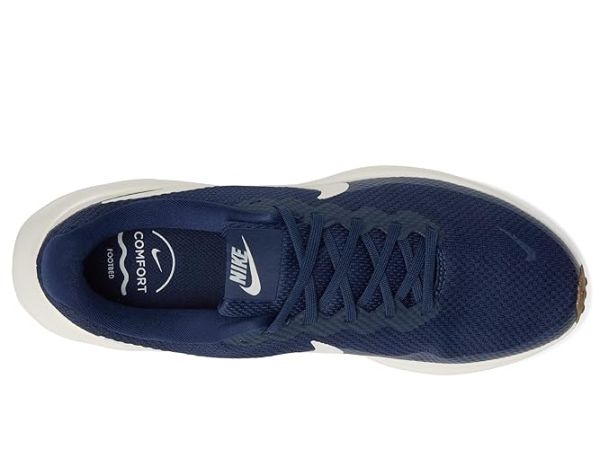 Nike Revolution 8 Nike Revolution 8