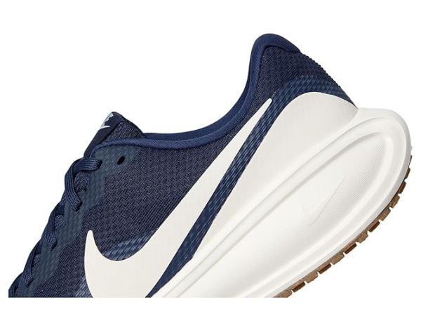 Nike Revolution 8 Nike Revolution 8