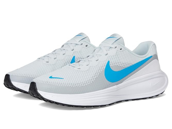 Nike Revolution 8