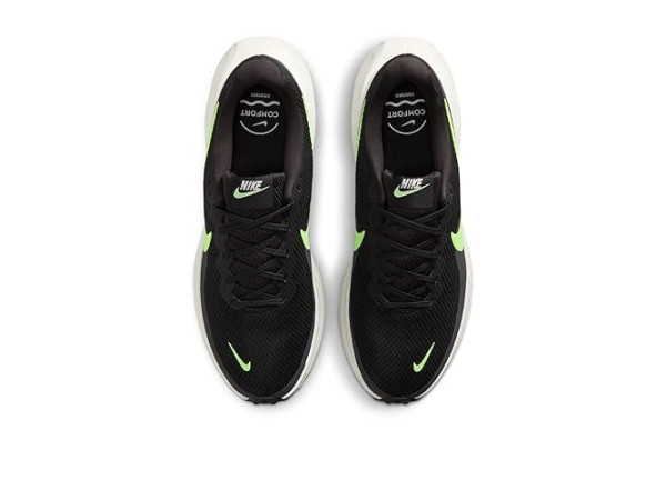 Nike Revolution 8