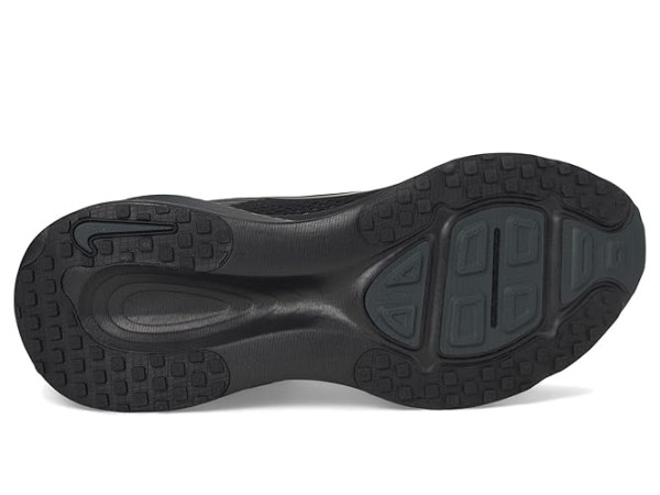 Nike Vomero 18