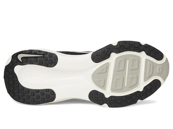 Nike Vomero 18