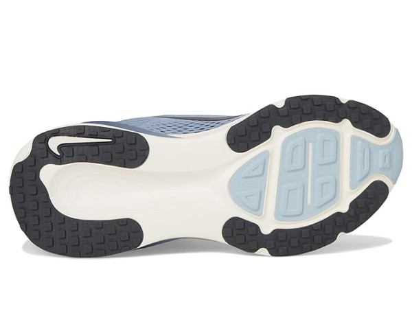 Nike Vomero 18