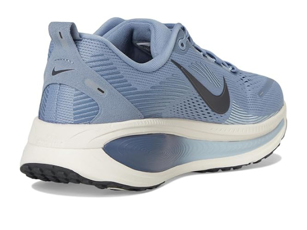 Nike Vomero 18