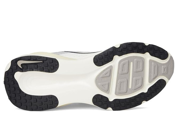 Nike Vomero 18 Nike Vomero 18