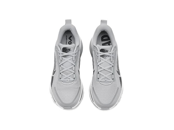 Nike Vomero 18 Nike Vomero 18