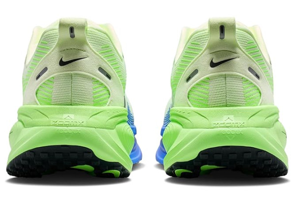 Nike Vomero 18 Nike Vomero 18