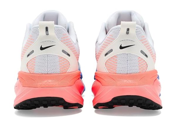 Nike Vomero 18 Nike Vomero 18