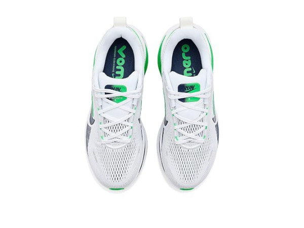 Nike Vomero 18 Nike Vomero 18