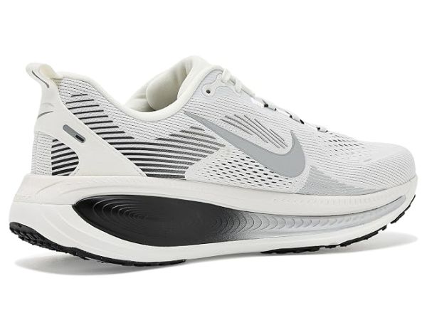 Nike Vomero 18 Nike Vomero 18