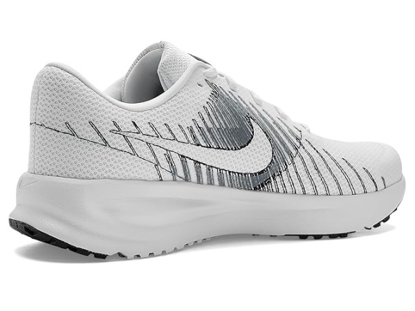 Nike Defy
