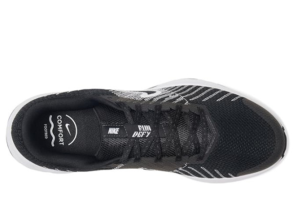 Nike Defy