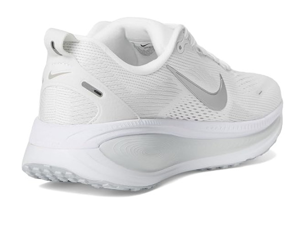 Nike Vomero 18