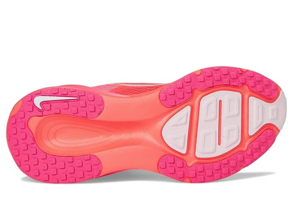 Nike Vomero 18