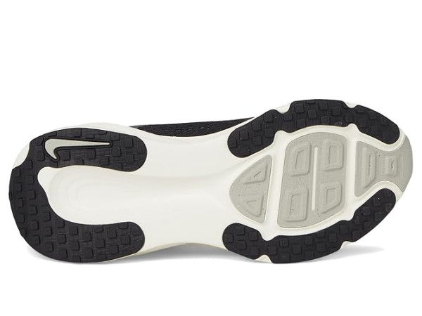 Nike Vomero 18