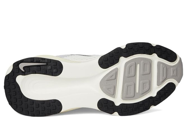 Nike Vomero 18