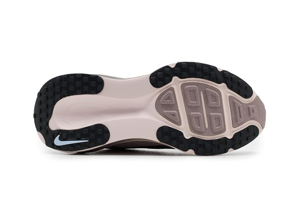 Nike Vomero 18