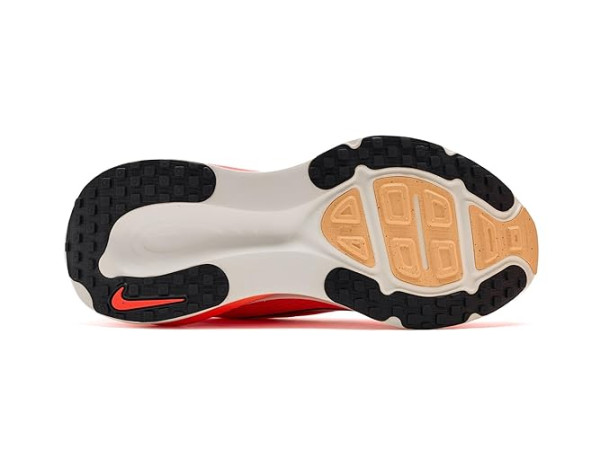 Nike Vomero 18