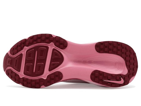 Nike Vomero 18