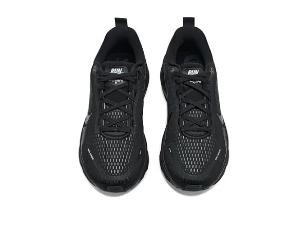 Nike Vomero 18