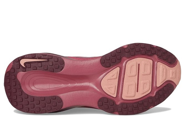 Nike Vomero 18