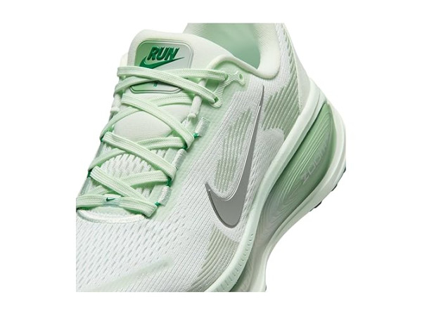 Nike Vomero 18