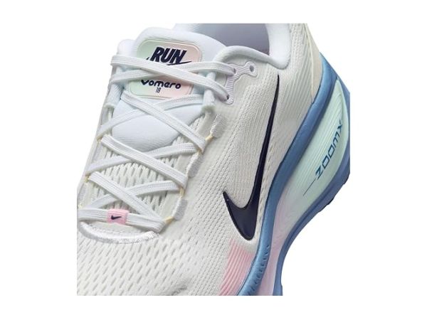 Nike Vomero 18 Nike Vomero 18