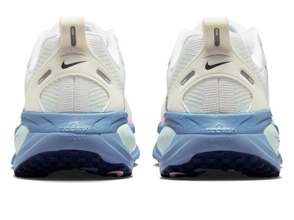 Nike Vomero 18 Nike Vomero 18