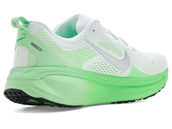 Nike Vomero 18 Nike Vomero 18