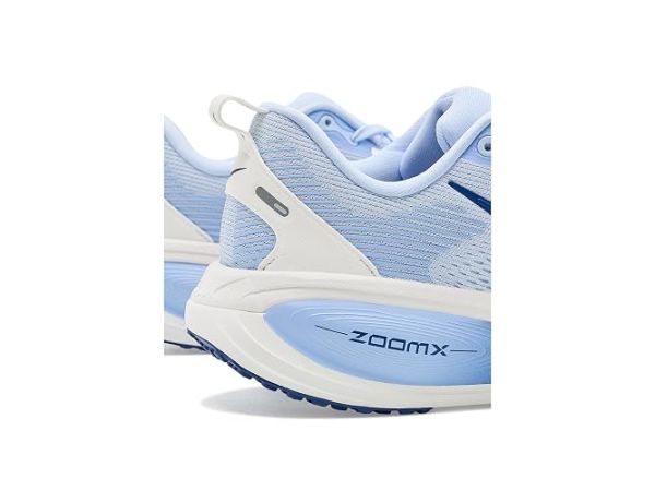 Nike Vomero 18 Nike Vomero 18