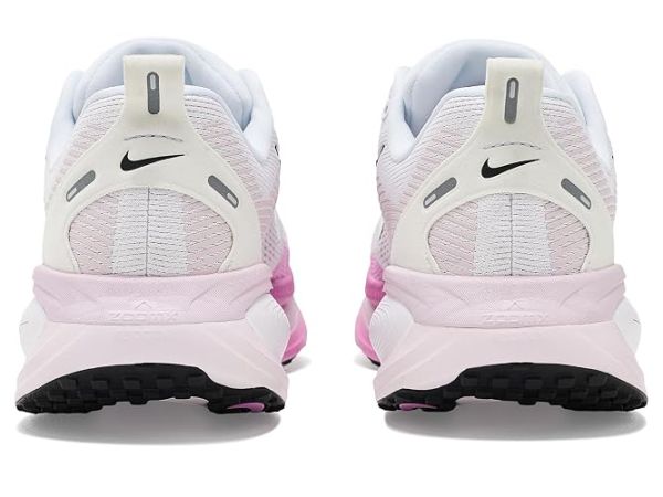 Nike Vomero 18 Nike Vomero 18