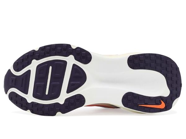 Nike Vomero 18