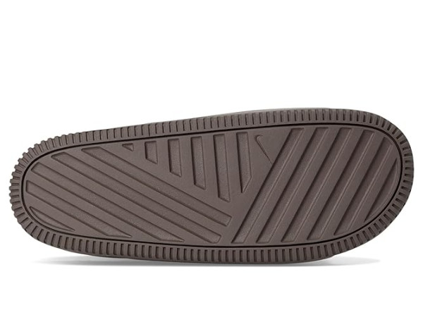 Nike Calm Nike Calm