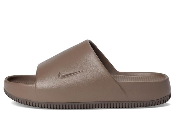 Nike Calm Nike Calm
