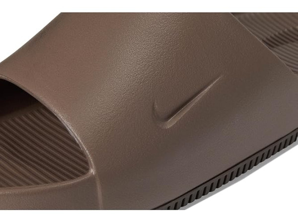 Nike Calm Nike Calm